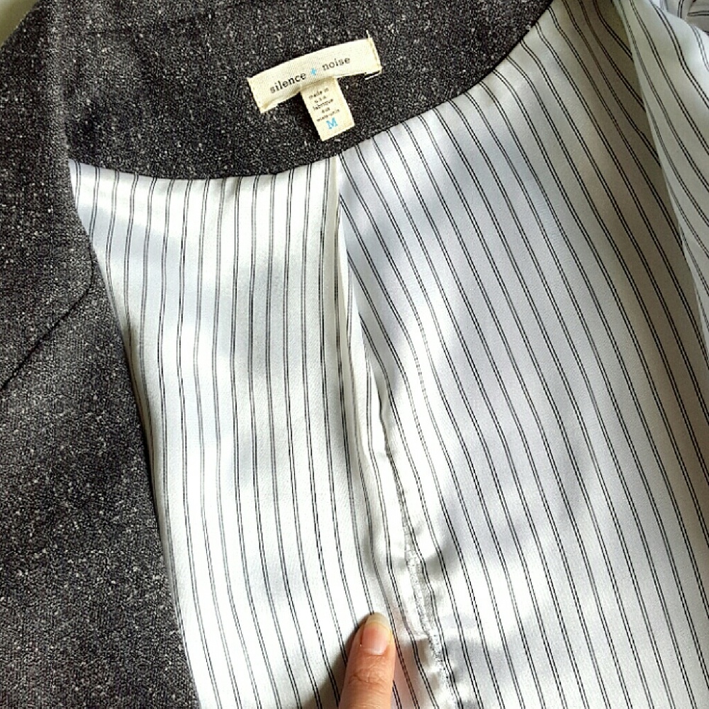 Silence + Noise Boyfriend Blazer - Picture 4 of 6